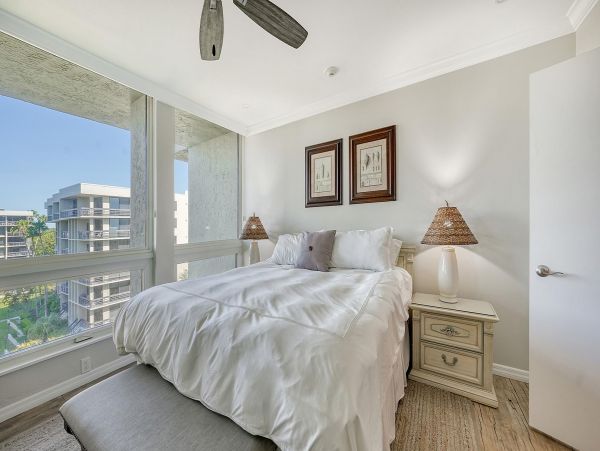 Longboat Key Beach Vacation Community 2 Bedroom Condo