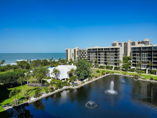 Longboat Key Beach Vacation Community 2 Bedroom Condo