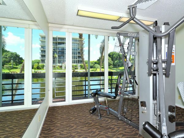 Longboat Key Beach Vacation Community 2 Bedroom Condo
