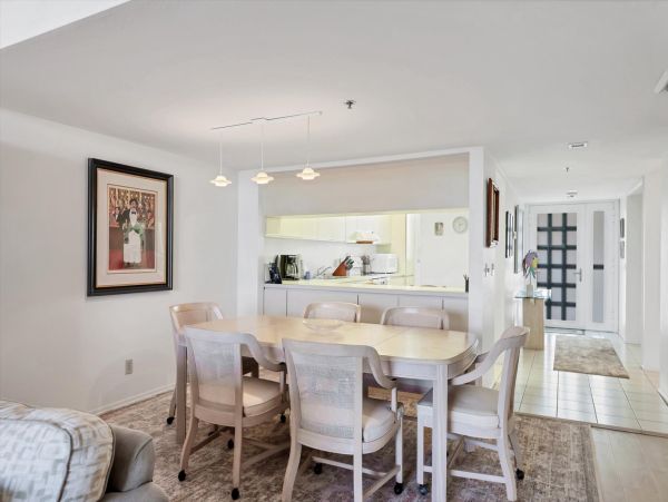 Longboat Key Vacation Rental - Gulf-Front Florida Condo with Pool & Beach Access