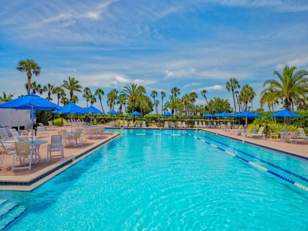 Beachfront Longboat Key Rentals - Luxury 2-Bedroom Vacation Condo