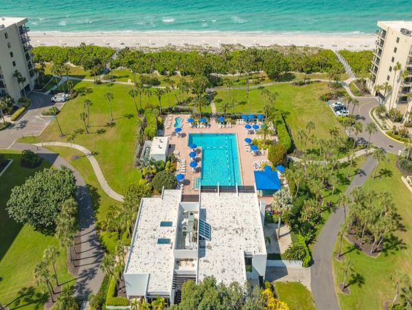 Beachfront Longboat Key Rentals - Luxury 2-Bedroom Vacation Condo