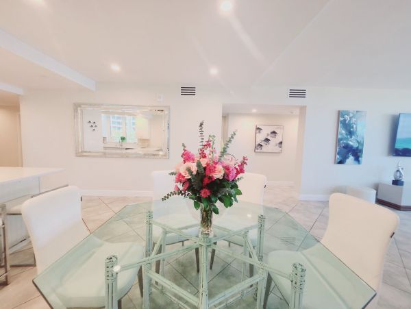 Longboat Key Vacation Rental Best Location on Island!