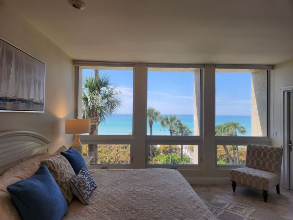 Longboat Key Vacation Rental Best Location on Island!