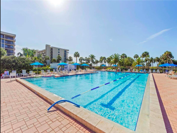 Charming Longboat Key Vacation Condo with 3-Bedrooms
