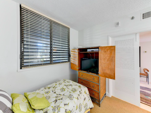 Charming Longboat Key Vacation Condo with 3-Bedrooms