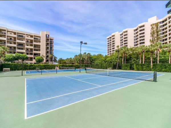 Charming Longboat Key Vacation Condo with 3-Bedrooms