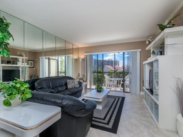 Siesta Key Two Bedroom Vacation Rentals Best Beach Location