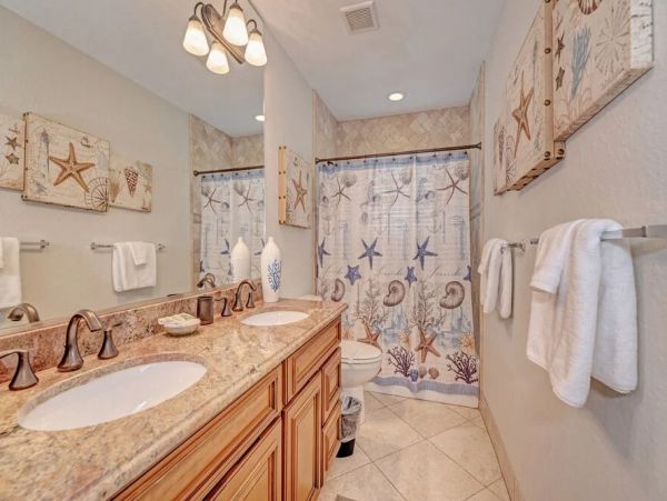 Luxury Vacation Home 6 Bedrooms Anna Maria Island Sleeps 12 Steps to Beach