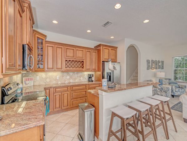 Luxury Vacation Home 6 Bedrooms Anna Maria Island Sleeps 12 Steps to Beach