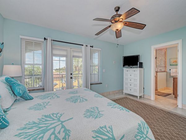 Luxury Vacation Home 6 Bedrooms Anna Maria Island Sleeps 12 Steps to Beach