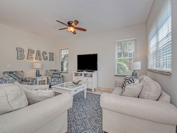 Luxury Vacation Home 6 Bedrooms Anna Maria Island Sleeps 12 Steps to Beach
