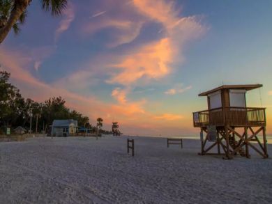 3 Bedroom Vacation Rental Sleeps 8 Guests Steps onto Sand