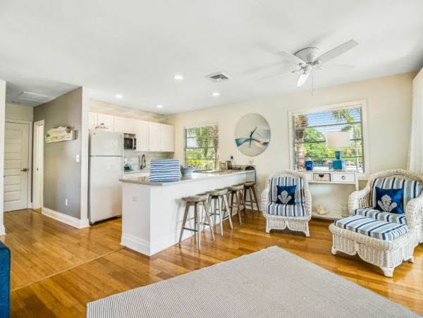 Anna Maria Island Vacation Rental Duplex - Sleeps 8