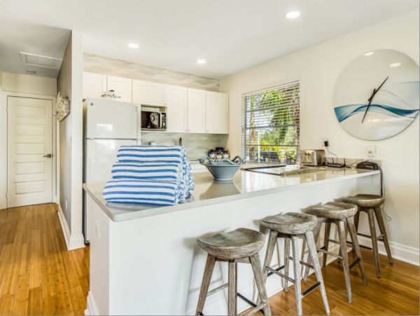 Anna Maria Island Vacation Rental Duplex - Sleeps 8