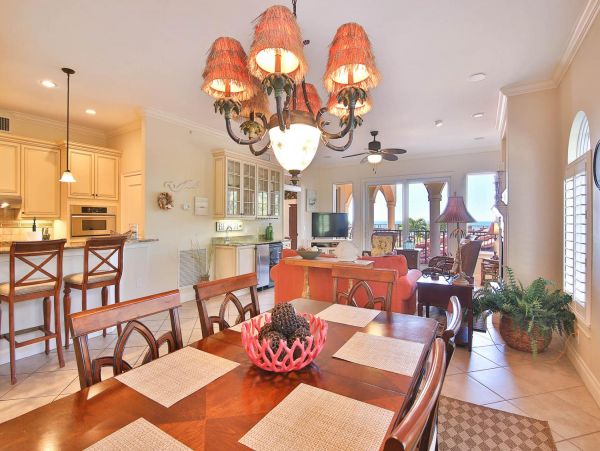 Holmes Beach Three bedroom Vacation Condo Full Gulf View