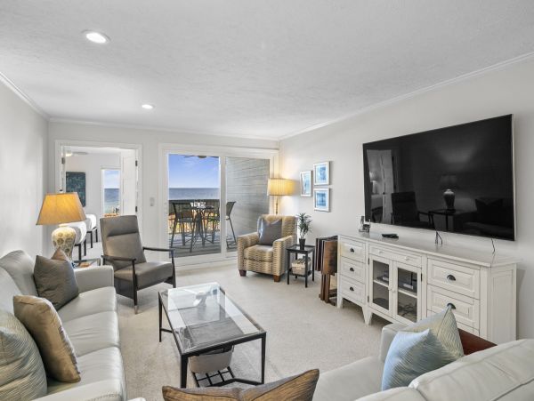 Gulf Front 2 Bedroom Rental on Beach Anna Maria island.