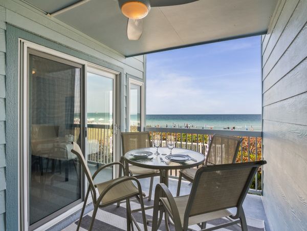 Gulf Front 2 Bedroom Rental on Beach Anna Maria island.