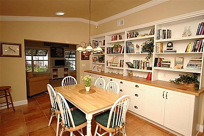 Dining area seats six