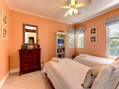 Anna Maria Island Beach Front 2 bedroom Vacation Rental