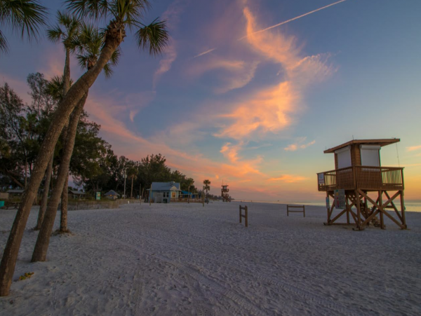 Steps to the Beach