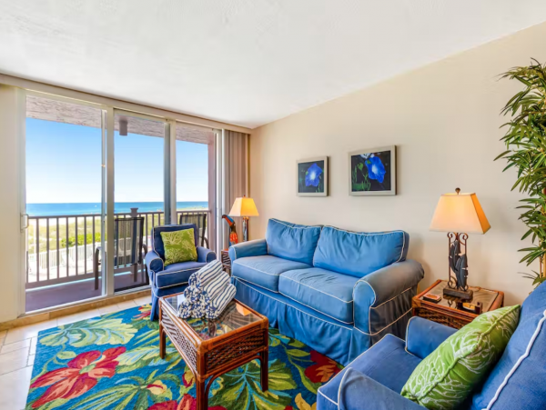 All About The Gulf Views!
