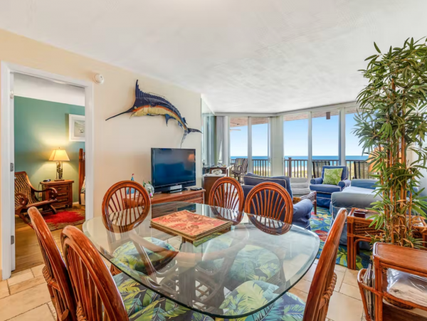 All About The Gulf Views!