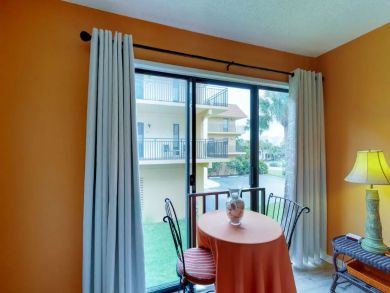 Two Bedroom Gulf Front Rental Holmes Beach