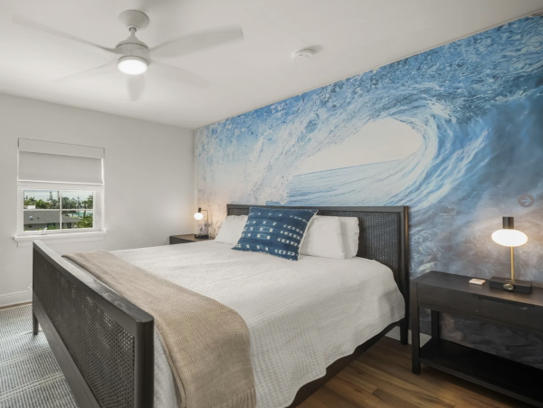 Anna Maria Luxury Vacation Home 5 houses to beach