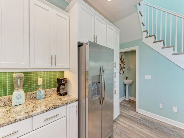 Three Bedroom Holmes Beach Townhome Close To The Beach