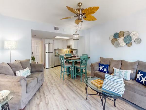 Holmes Beach 2 Bedroom Vacation Condo for Rent