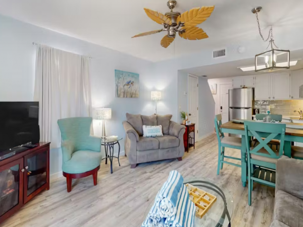Holmes Beach 2 Bedroom Vacation Condo for Rent