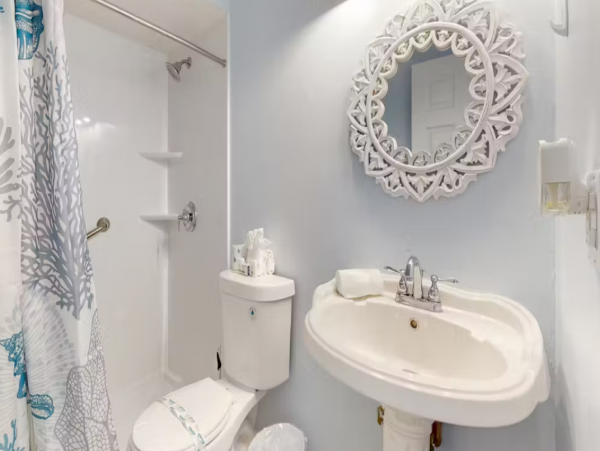 Holmes Beach 2 Bedroom Vacation Condo for Rent