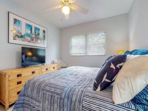 Island Charm Retreat - Classic Cottage with Pool, Steps to Beach