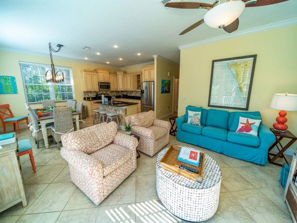 Holmes Beach Vacation Rental Home West of Gulf Drive