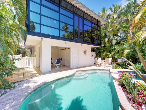 Anna Maria Three Bedroom Rental Home Great Interior Decor