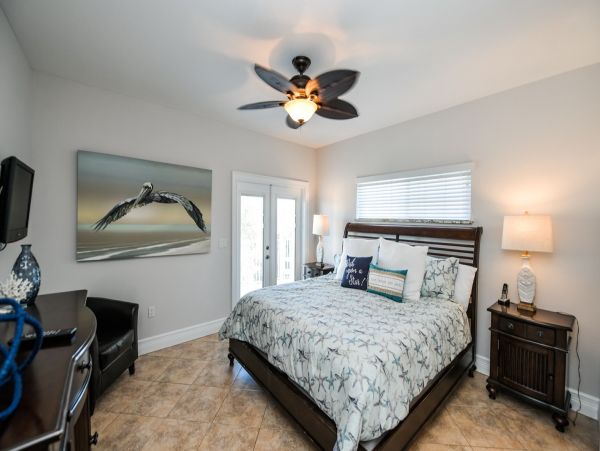 5 Star Luxury Rental on Anna Maria Sleeps 16 With Gulf Views
