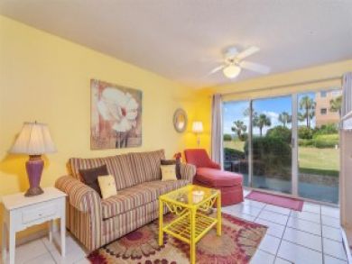 Miramar Beach Vacation Condo Sleeps Six Guests Walk to Beach Miramar Beach Vacation Condo Sleeps Six Guests Walk to Beach