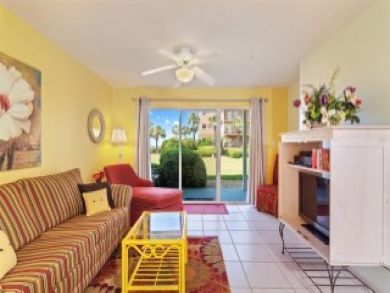 Miramar Beach Vacation Condo Sleeps Six Guests Walk to Beach Miramar Beach Vacation Condo Sleeps Six Guests Walk to Beach