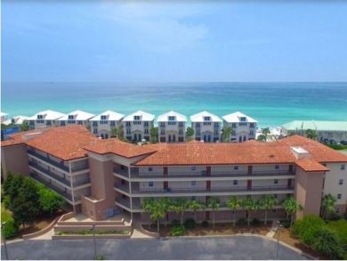 Destin Vacation Condo Sleeps Eight Guests.