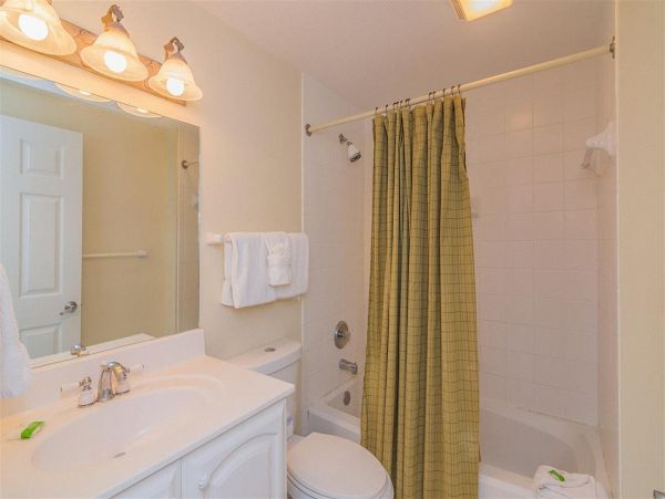 Destin Beachfront Condo 2 Bedroom 2 Bathrooms Sleeps 6