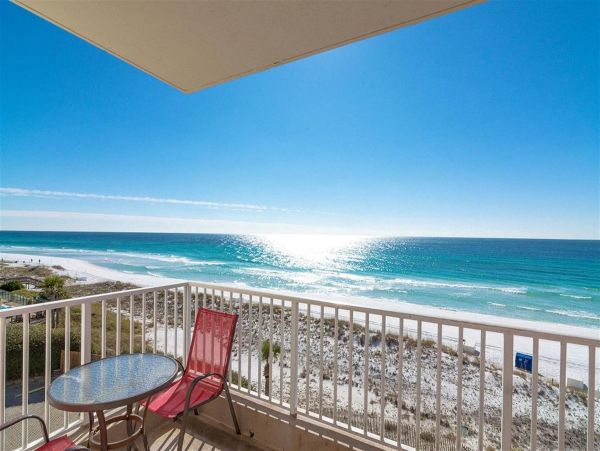 Destin Beachfront Condo 2 Bedroom 2 Bathrooms Sleeps 6