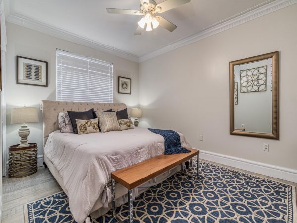 Destin 4 Bedroom Home Sleeps 14 with Community Pool
