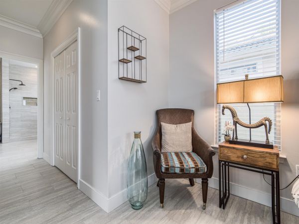 Destin 4 Bedroom Home Sleeps 14 with Community Pool