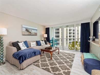 Destin Value Priced with Beach Views and Gulf.