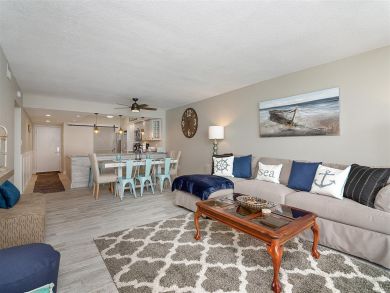 Destin Value Priced with Beach Views and Gulf.