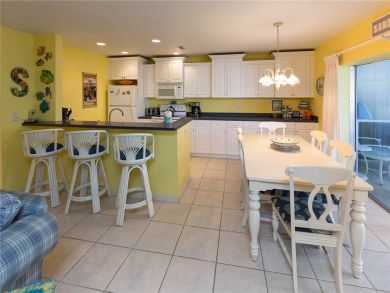 Kitchen & Dining Area Kitchen & Dining Area