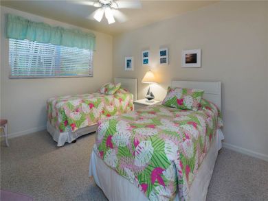 Twin Beds in Guest Bedroom