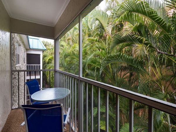 Sanibel Island Vacation Condo Stroll To Beaches Sleeps Six