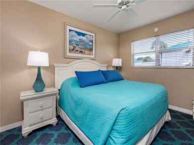Corner 2 Bedroom Upgraded Condo with Stunning Views